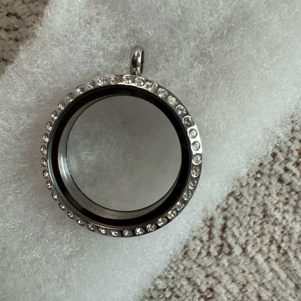 Origami Owl Silver Rhinestone Large Pendant Locket
